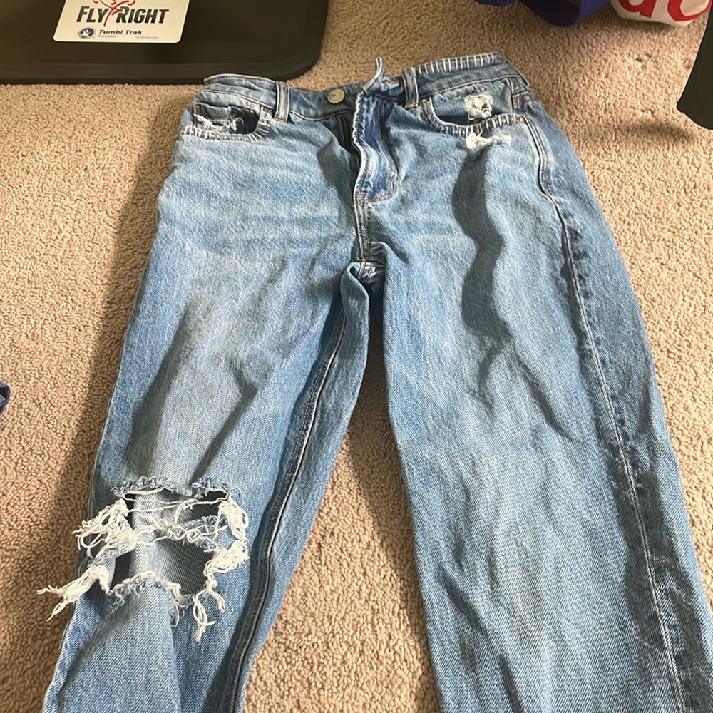 Jeans